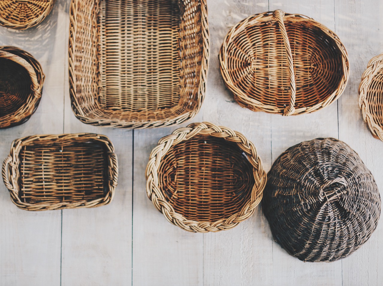 Cómo utilizar las cestas como decoración en el hogar