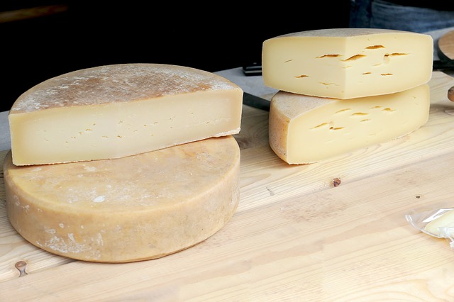Tipos de quesos semi-curado